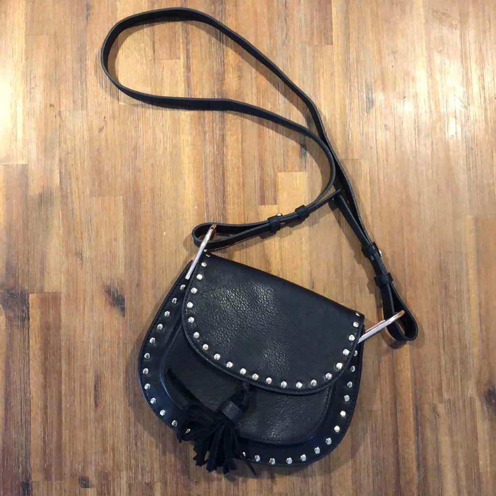 Black bag w/light gold details.